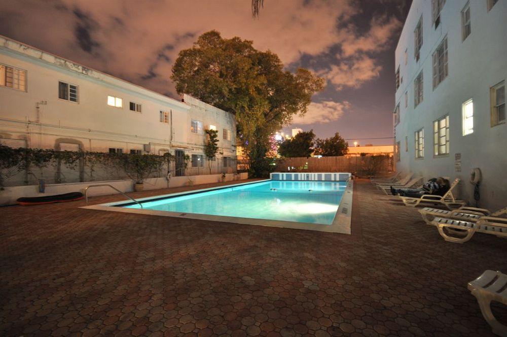 Tropics Hotel Miami Beach Bagian luar foto